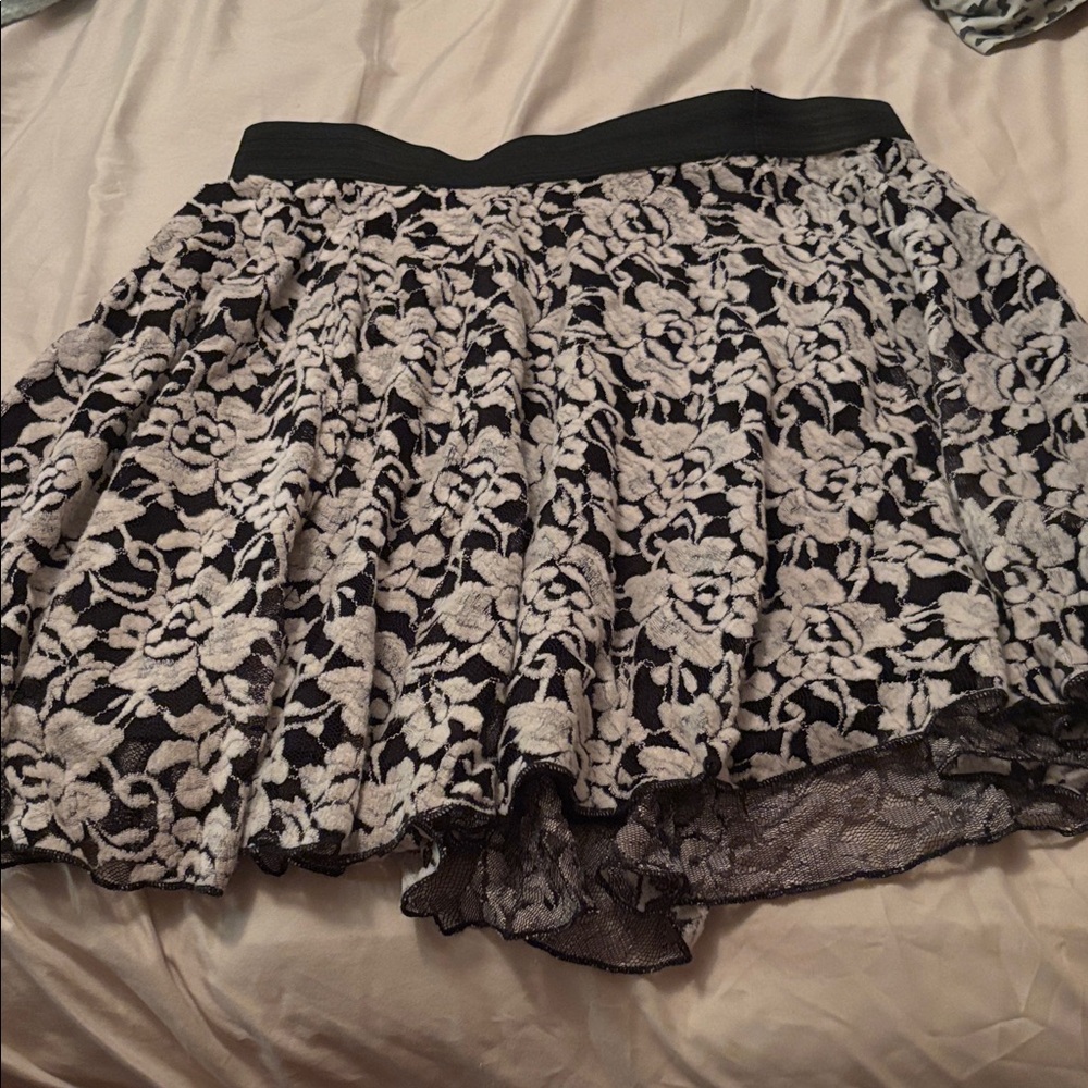 Wet Seal Black and White Lace Skater Skirt
